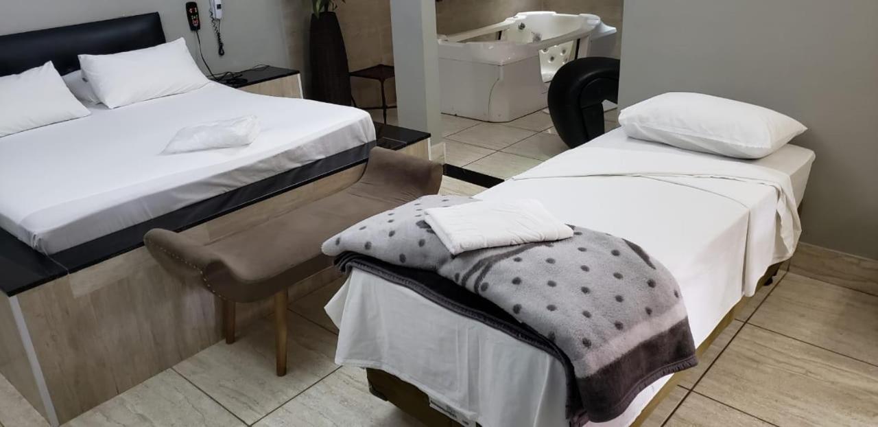 Castellu'S (Adults Only) Hotel Pirassununga Buitenkant foto
